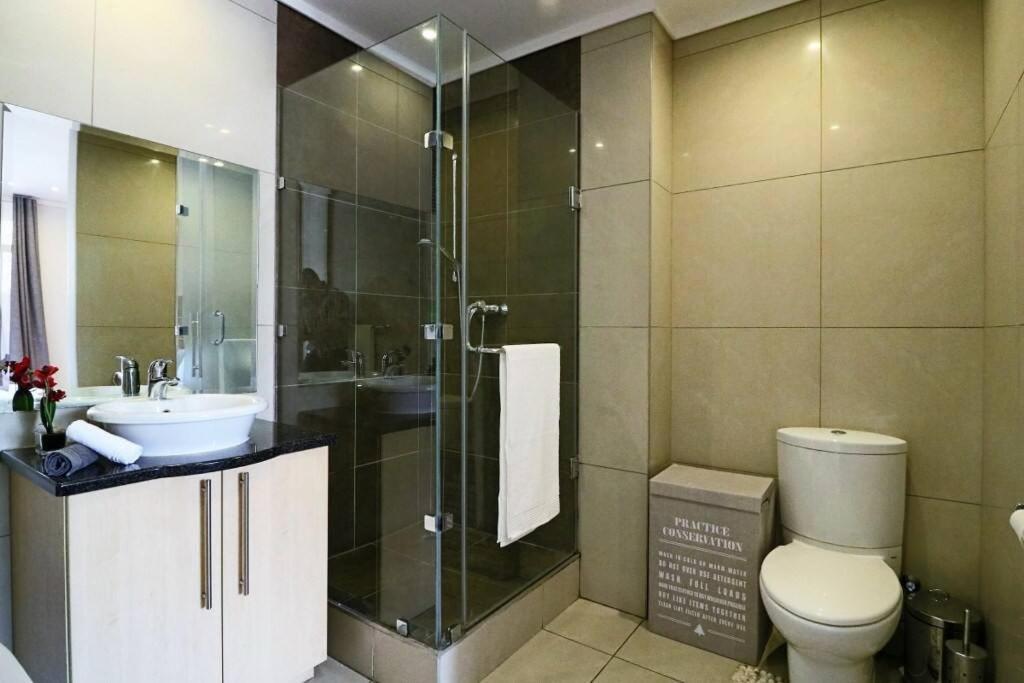 Upmarket Sandton Hydro Park Apartments Johannesburgo Exterior foto